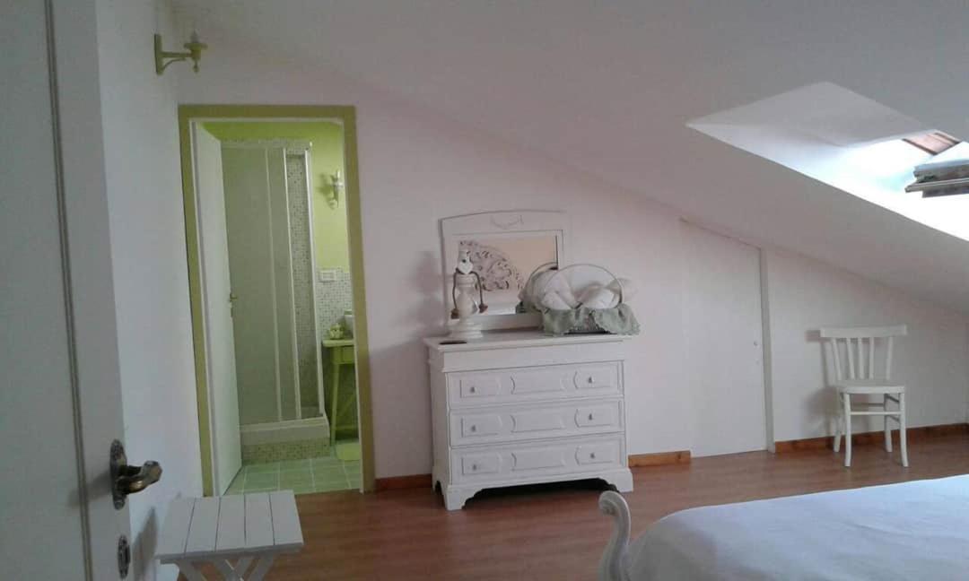 La Casa Di Milady Bed & Breakfast เจนซาโน ดิ โรมา ภายนอก รูปภาพ